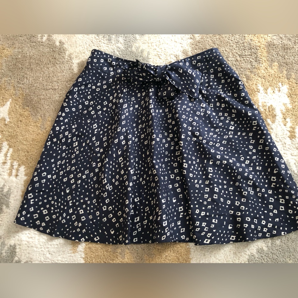 Lil For Anthropologie 100% Silk Diamond Sky Mini Skirt Size 10 EUC!
